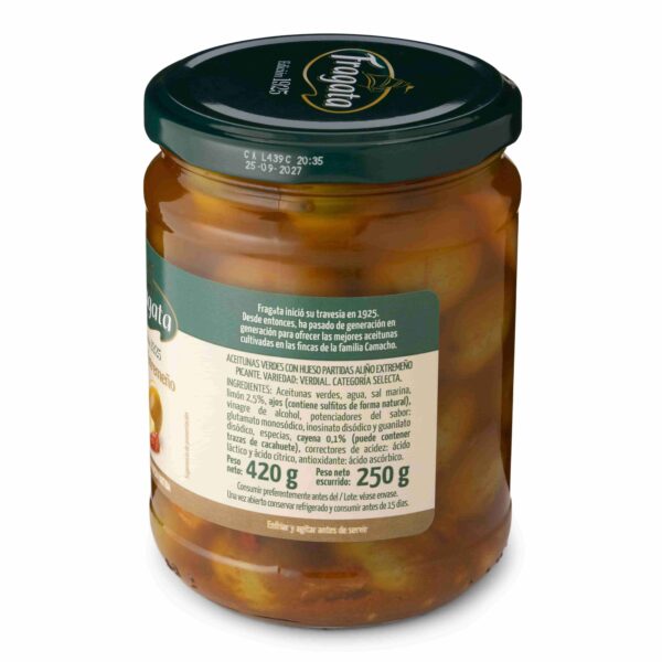 Cracked whole green Verdial olives marinated "Extremadura style" - Image 3